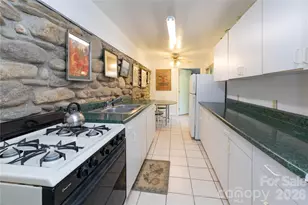 28 & 29 Spruce Chase Ln, Swannanoa, NC 28778 - Photo 21