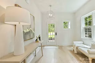 205 Coxe Ave, Charlotte, NC 28208 - Photo 3