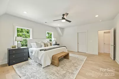 205 Coxe Avenue, Charlotte, NC 28208 - Photo 11