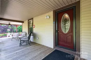 28 & 29 Spruce Chase Ln, Swannanoa, NC 28778 - Photo 25