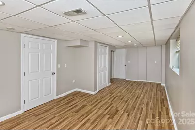 689 New Haw Creek Road, Asheville, NC 28805 - Photo 29