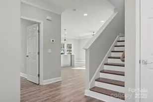 4006 Scarlet Dr, Matthews, NC 28104 - Photo 5