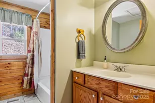 33 Shepherds Creek Rd, Bryson City, NC 28713 - Photo 25