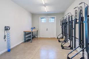 1035 Strensall Ln, Charlotte, NC 28217 - Photo 9