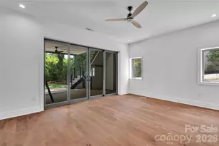 1423 S Wendover Rd, Charlotte, NC 28211 - Photo 27