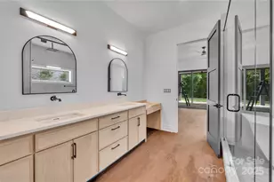 1423 S Wendover Rd, Charlotte, NC 28211 - Photo 27