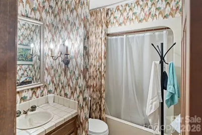 4749 16th Street Drive NE, Hickory, NC 28601 - Photo 31