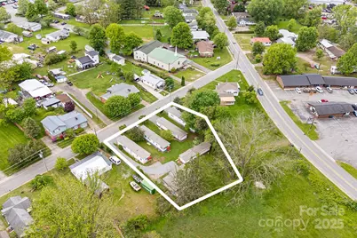 560 Westwood Circle, Waynesville, NC 28786 - Photo 9