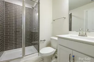 1112 Bismuth Ln, Charlotte, NC 28211 - Photo 9