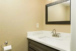 8835 Hunter Ridge Dr, Charlotte, NC 28226 - Photo 17