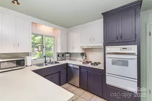 910 E Center Ave, Mooresville, NC 28115 - Photo 19