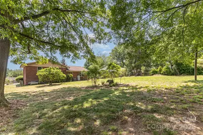 910 E Center Avenue, Mooresville, NC 28115 - Photo 27