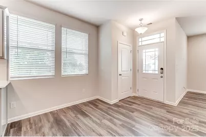 3922 Cheyney Park Drive, Charlotte, NC 28269 - Photo 19