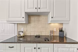 7923 Mountain Shore Dr, Sherrills Ford, NC 28673 - Photo 13