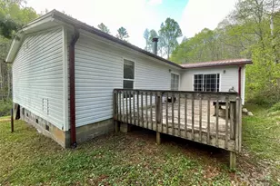 784 Fred Holcombe Rd, Mars Hill, NC 28754 - Photo 7