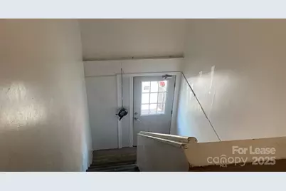 1966 Lakeview Road #Apt 12, Asheboro, NC 27203 - Photo 5