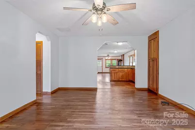 318 Sandy Way, Burnsville, NC 28714 - Photo 9