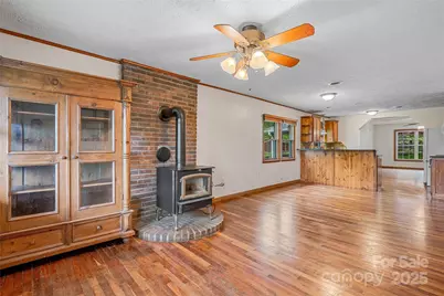 318 Sandy Way, Burnsville, NC 28714 - Photo 5