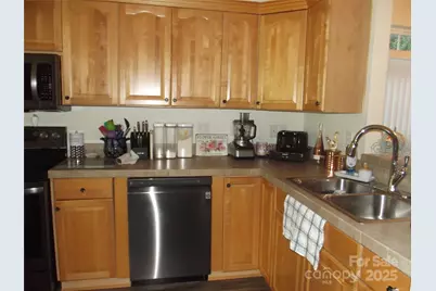 1502 Mulberry Ridge Drive #1, Newton, NC 28658 - Photo 7