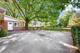 415 Princeton Dr, Salisbury, NC 28144 - Photo 37