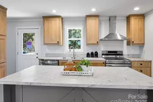 1603 Bull Creek Rd, Marshall, NC 28573 - Photo 7