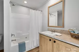 1603 Bull Creek Rd, Marshall, NC 28573 - Photo 17