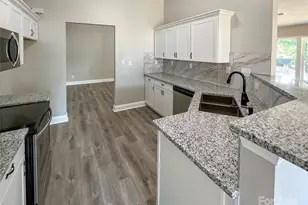 4049 Fincher Rd, Matthews, NC 28104 - Photo 13