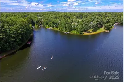 2334 Nadine Lane, Charlotte, NC 28216 - Photo 23