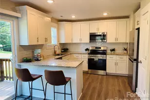 236 Elizabeth Ave, Forest City, NC 28043 - Photo 5