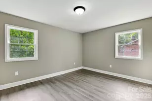 131 Little Forest Ln, Statesville, NC 28625 - Photo 7