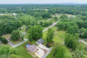 206 Hudson Cajah Mountain Rd, Hudson, NC 28638 - Photo 7