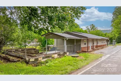 281 Glenwood Drive, Marion, NC 28752 - Photo 3