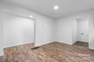 281 Glenwood Dr, Marion, NC 28752 - Photo 23