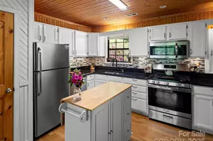 44 Sutton Knob Rd, Candler, NC 28715 - Photo 7