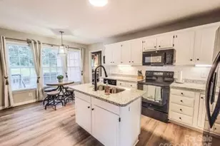 6231 Kentwood Dr, Kannapolis, NC 28081 - Photo 7