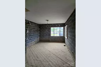 203 Catawba Avenue, Old Fort, NC 28762 - Photo 15