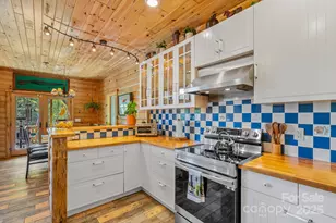 1104 Long Br Rd, Mars Hill, NC 28754 - Photo 15