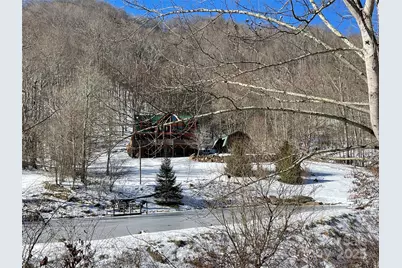 1104 Long Branch Road, Mars Hill, NC 28754 - Photo 5