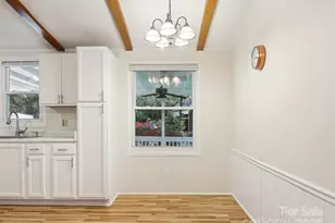 30 Griffin Ln, Candler, NC 28715 - Photo 5