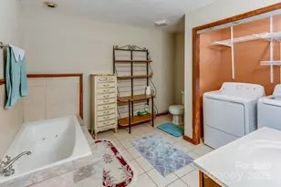 54 McIntosh Ln, Candler, NC 28715 - Photo 21