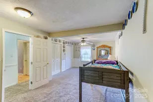 54 McIntosh Ln, Candler, NC 28715 - Photo 13