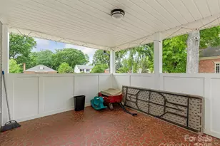 1301 S Kings Dr, Charlotte, NC 28207 - Photo 13