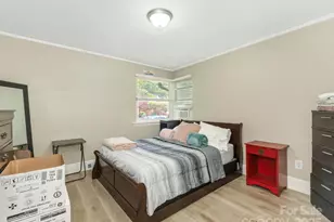 1301 S Kings Dr, Charlotte, NC 28207 - Photo 11