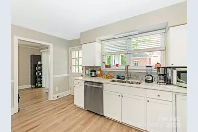 1301 S Kings Drive, Charlotte, NC 28207 - Photo 5