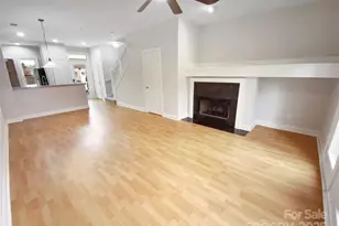 1043 Park West Dr, Charlotte, NC 28209 - Photo 3