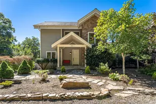 324 Mount Mitchell Dr, Burnsville, NC 28714 - Photo 1