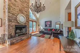 324 Mount Mitchell Dr, Burnsville, NC 28714 - Photo 23