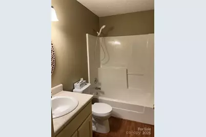 229 Garden Lakes Drive, Blacksburg, SC 29702 - Photo 9