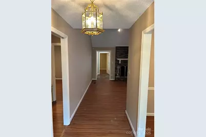 229 Garden Lakes Drive, Blacksburg, SC 29702 - Photo 7