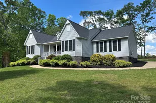 229 Garden Lakes Dr, Blacksburg, SC 29702 - Photo 1